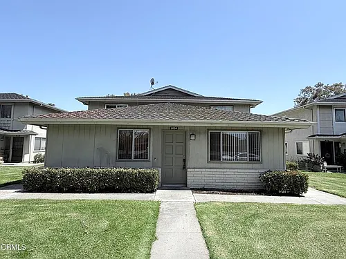 2654 Victoria Ave Photo 1