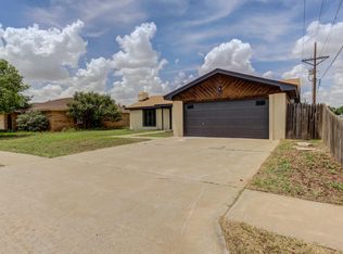 3006 93rd St, Lubbock, TX 79423