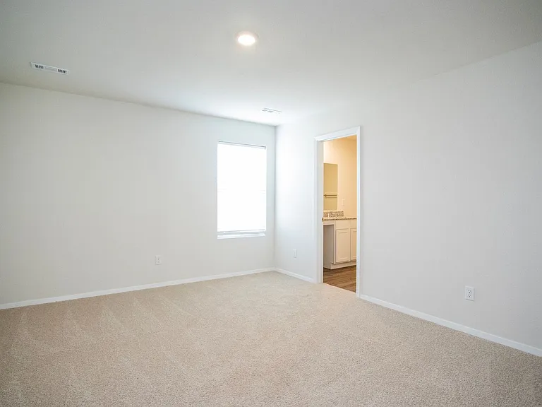 2720 Gorman St — Photo 11