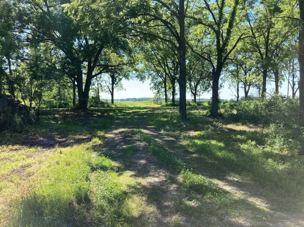 7557 State Highway 73, Marshall, WI 53559