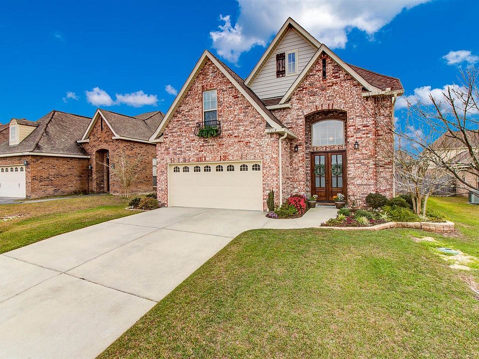 1st image of 17017 Canary Palm Dr
