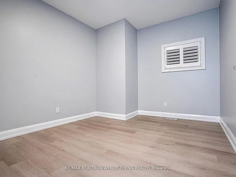 175 Grace St #1-3 — Photo 9