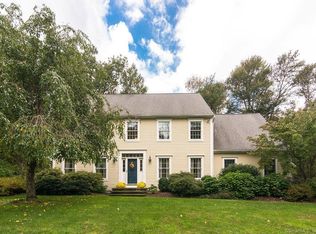 14 Old Woods Rd, Brookfield, CT 06804