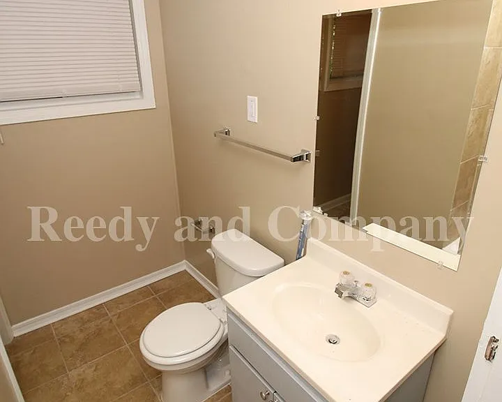 3830 Denver St — Photo 9