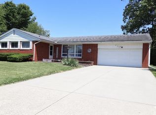 1006 NE 2nd St, Washington, IN 47501