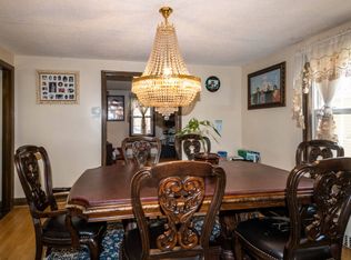 37 Wilfred St, West Hartford, CT 06110