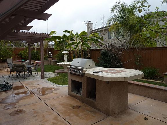 4th image of 16377 Fox Valley Dr