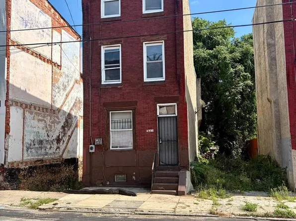 2738 W Glenwood Ave, Philadelphia, PA 19121