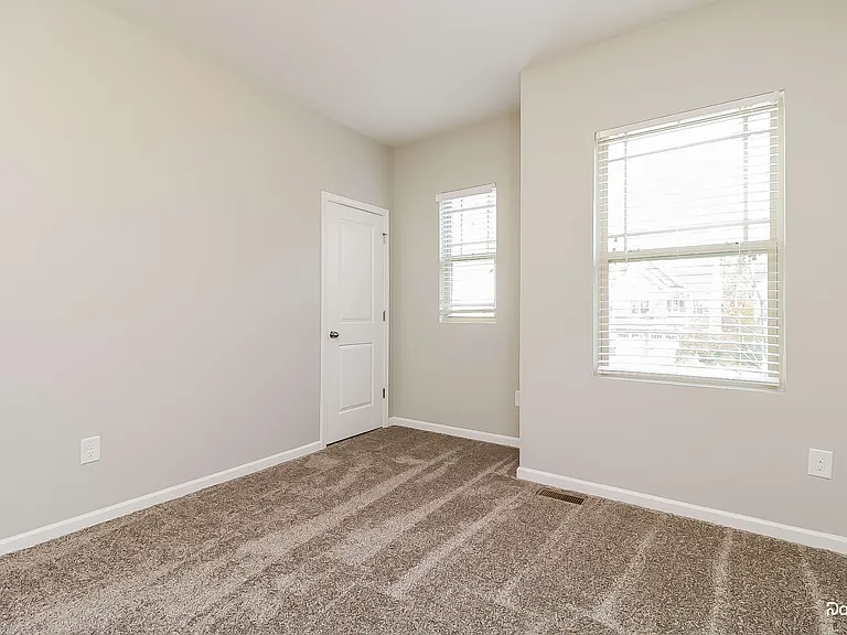 2232 Tanners Mill Dr — Photo 11