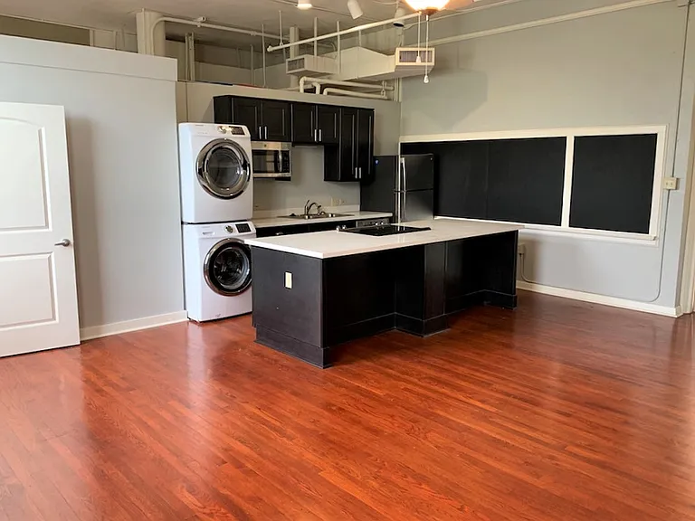 Lofts at SoMa — Photo 13