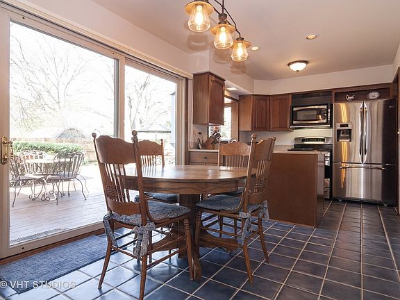 5th image of 1317 Fox Glade Ct