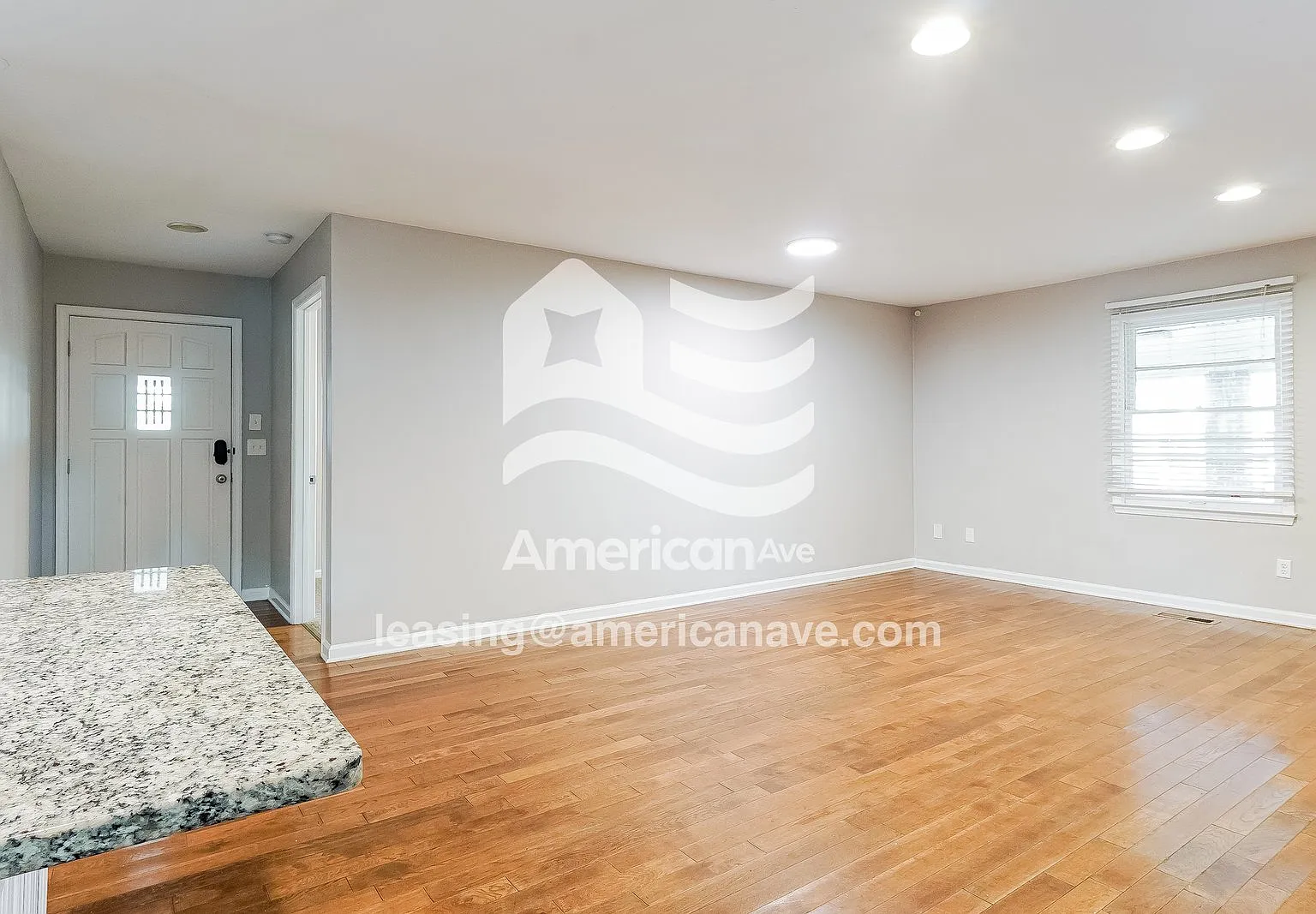 4 bed, 2.0 bath, 1722 sqft, $1,472 — Photo 4