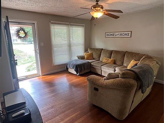4th image of 509 Robinhood Rd
