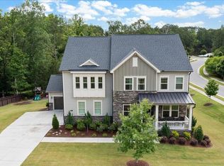 704 Peninsula Forest Pl, Cary, NC 27519