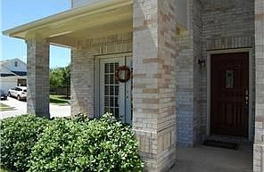 4th image of 1600 Pinon Pine Dr