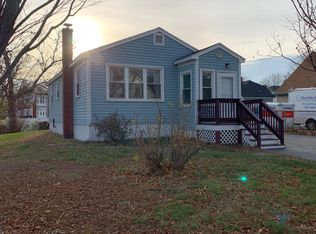 22 Bradley St, Saco, ME 04072
