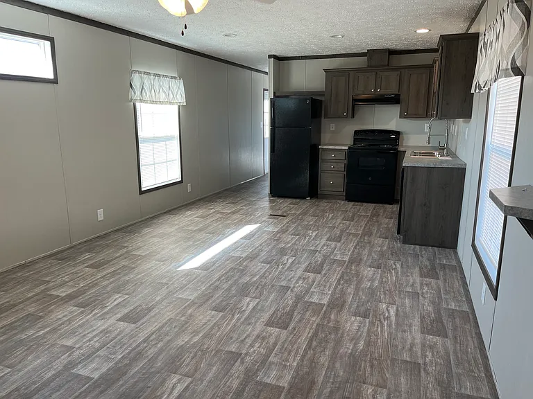 1200 N 20th St #82 — Photo 3
