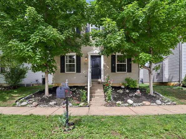 907 Carpathian Dr, Lake Saint Louis, MO 63367