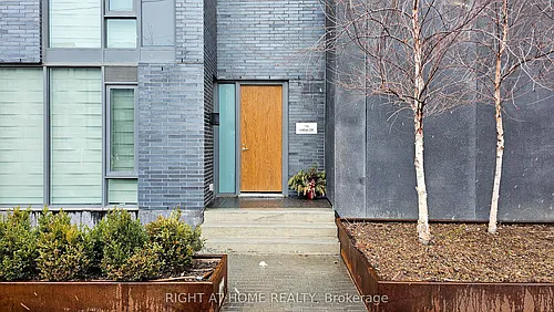 118 Varna Dr #101 Photo 1