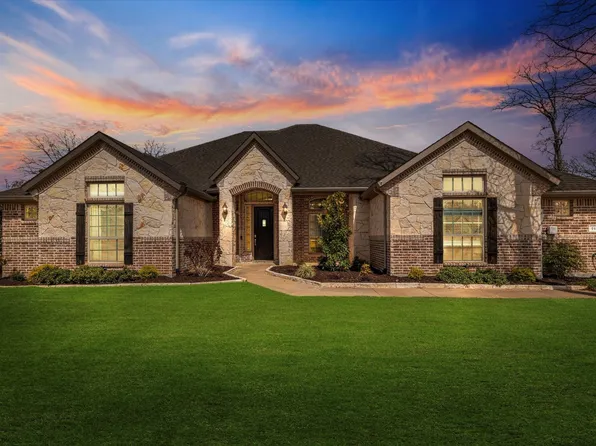 115 Dogwood Dr, Aubrey, TX 76227