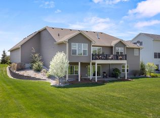 4680 Spruce Way, Maple Plain, MN 55359