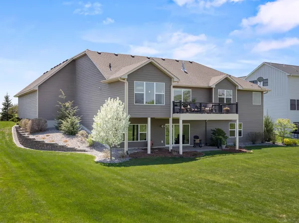 4680 Spruce Way, Maple Plain, MN 55359