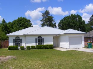 3281 Fairway Pl, Crestview, FL 32539