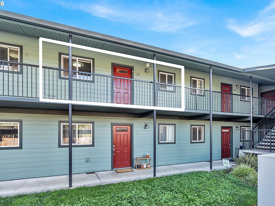 1st image of 9333 N Lombard St APT 19
