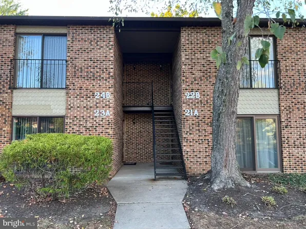 21-A Sumac Ct, Mount Laurel, NJ 08054