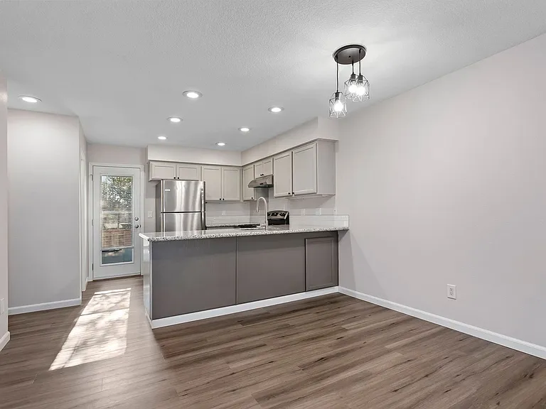 5286-5290 SW 174th Ter — Photo 20