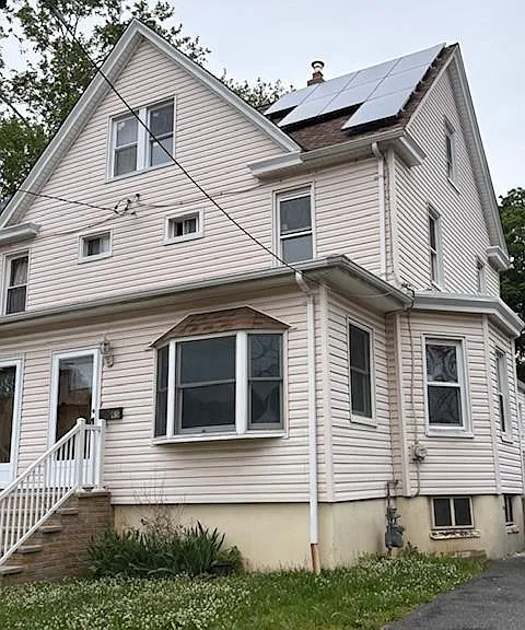 65 W Stearns St — Photo 1