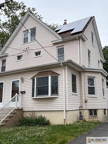 65 W Stearns St Photo 1