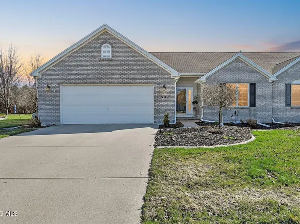 26442 E Wexford Dr, Perrysburg, OH 43551