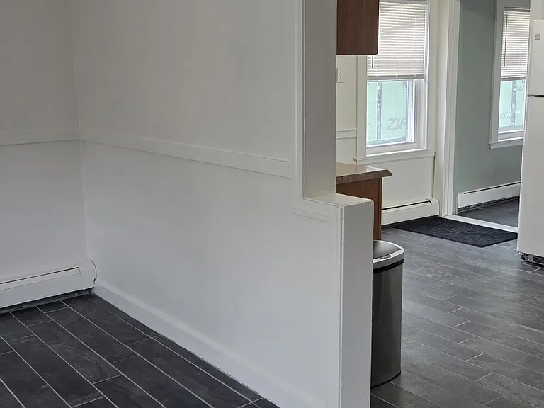 1107 Cambridge St #2 — Photo 10
