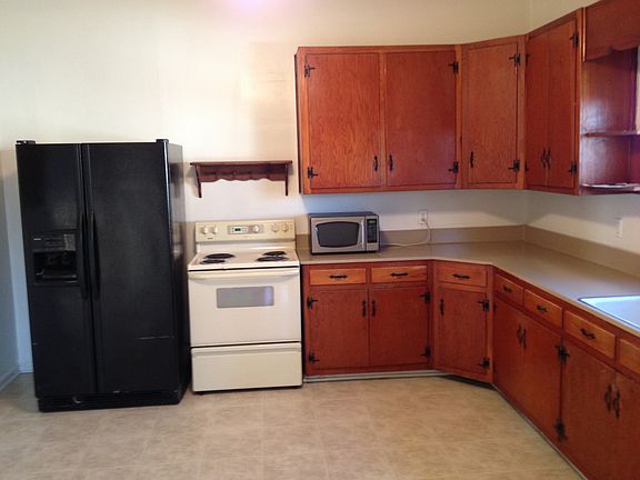 Refrigerator and Stove