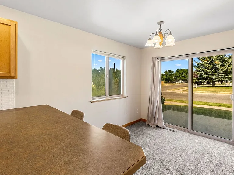 4006 Broadwater Ct — Photo 7