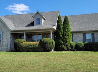 12107 Pleasure Ln, Louisville, KY 40272