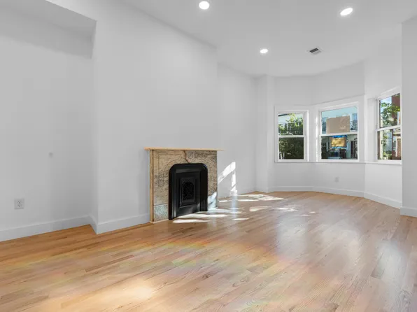 330 Forrest Street image 5 of 33