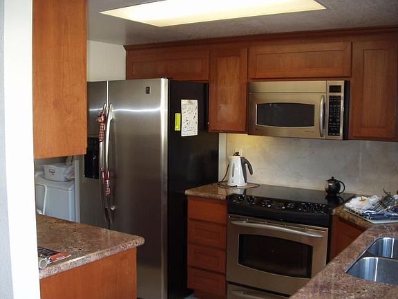 3rd image of 1143 Arbor Vista Way