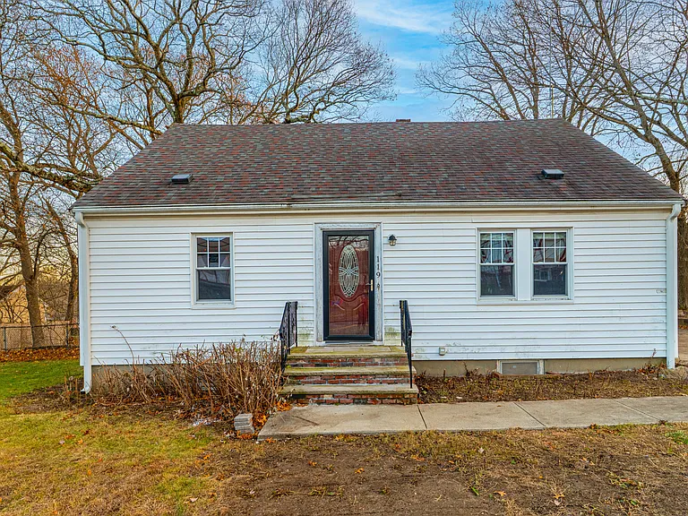 119 Green St — Photo 2