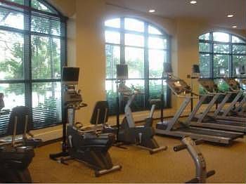 4th image of 610 W Las Olas Blvd APT 1916N