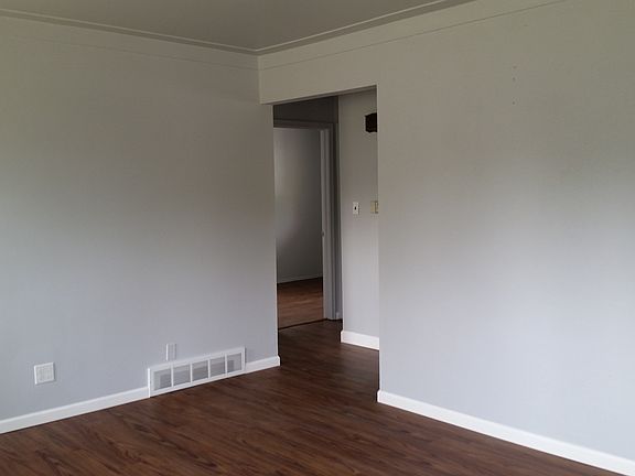 living room/hallway