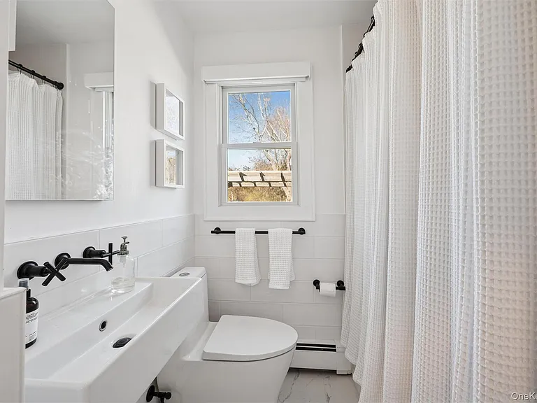 580 Gin Ln — Photo 19