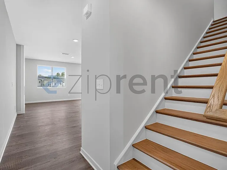 7424 Quinn Pl — Photo 3