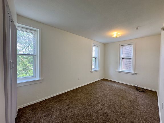 2nd image of 1160 Holcomb Ave #104