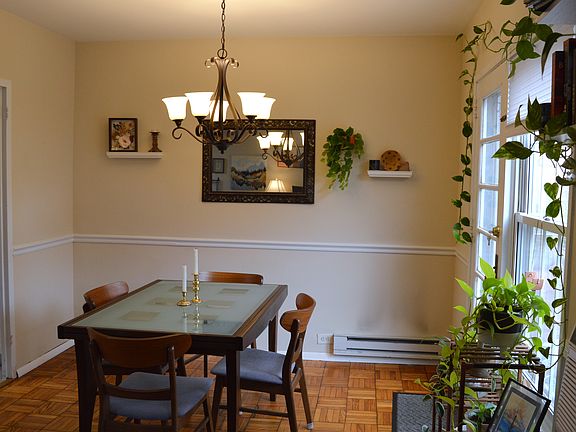 3rd image of 3429 Martha Custis Dr