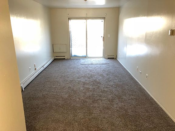 4th image of 30 Piedmont Dr APT 18