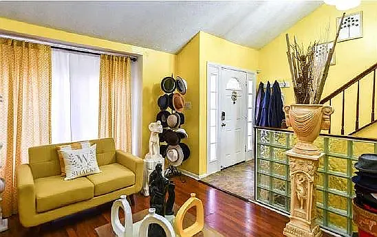 9509 Vermell Pl — Photo 15