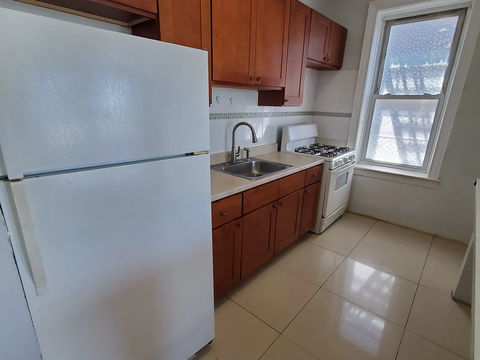1 bed, 750 sqft, $1,925 — Photo 1
