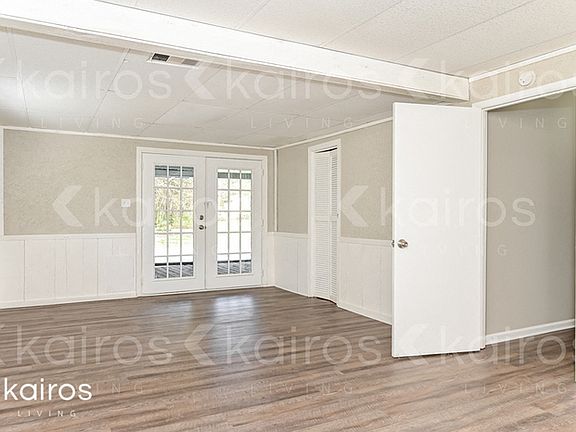 2nd image of 4631 Cedar Brook Dr SE
